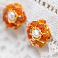 Swoboda スワボダ-天然石-カーネリアンと真珠のフラワー・ヴィンテージ・イヤリング