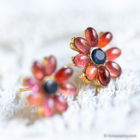 Swoboda スワボダ-天然石-ロードライトガーネット＆サファイア・フラワー・ヴィンテージ・イヤリング【デッドストック】