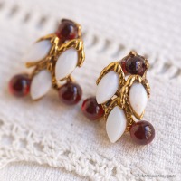 Swoboda スワボダ-天然石-オパールとガーネットのピアス【ヴィンテージ・デッドストック】